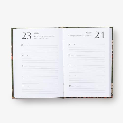 Q&A a Day Woodland: 5-Year Journal