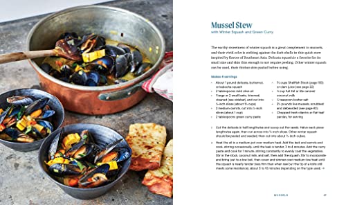 Shellfish: Recipes with the Fresh Taste of the Sea (A Seafood Cookbook)