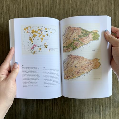 Living Surfaces: Images, Plants, and Environments of Media (Leonardo)