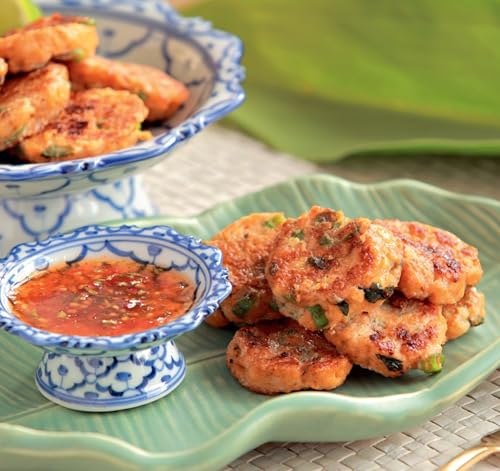 Easy Thai Cooking: 75 Family-Style Dishes You Can Prepare in Minutes