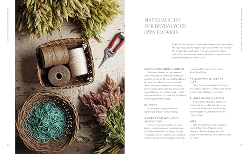 Designing with Dried Flowers: Creating Everlasting Arrangements
