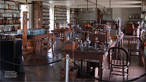 The Nexus: Augmented Thinking for a Complex World--The New Convergence of Art, Technology, and Science