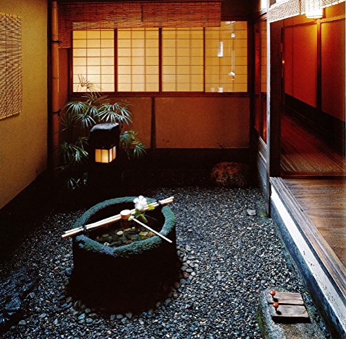 Things Japanese: Everyday Objects of Exceptional Beauty and Significance