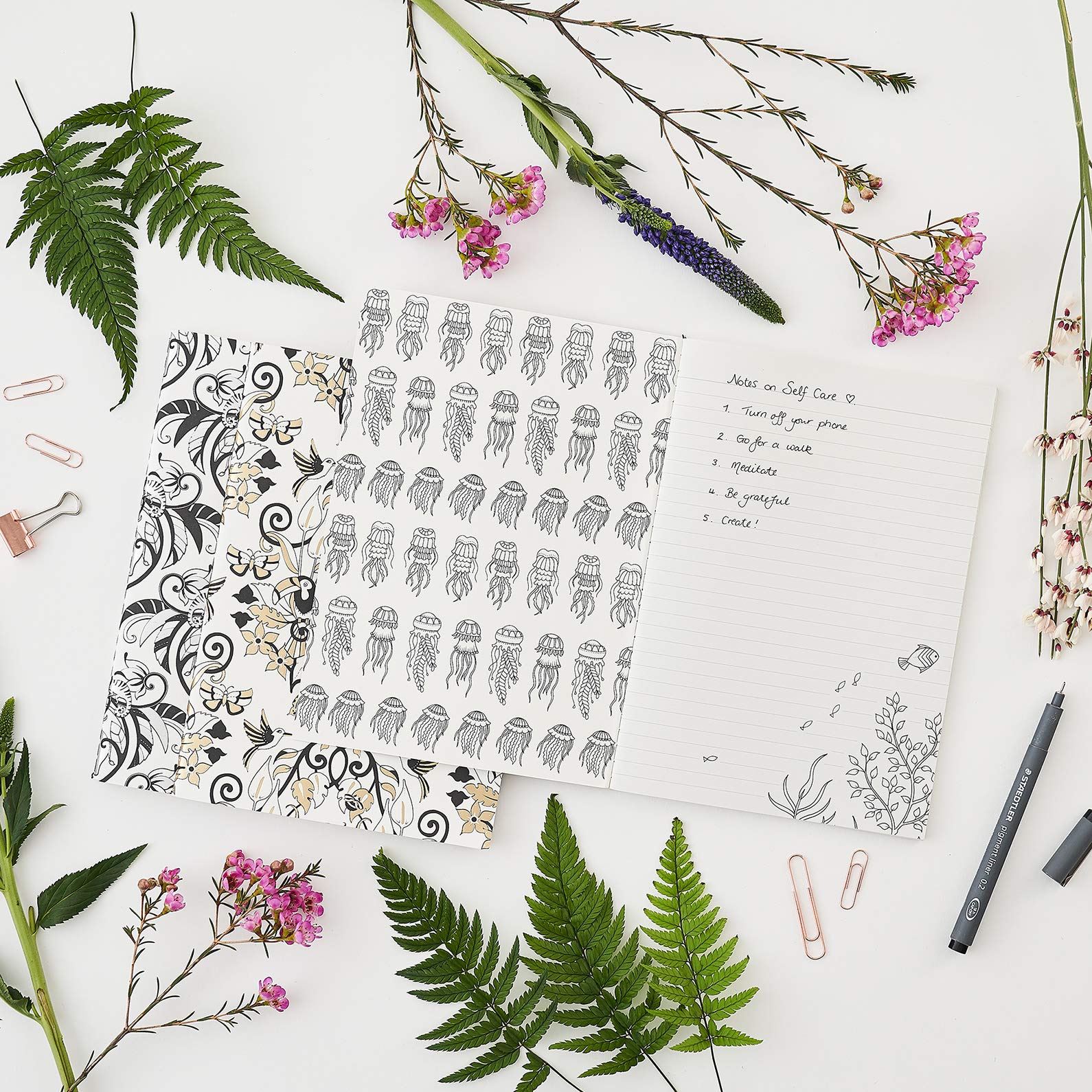 Johanna Basford Land, Sea, and Sky: Three Colorable Notebooks