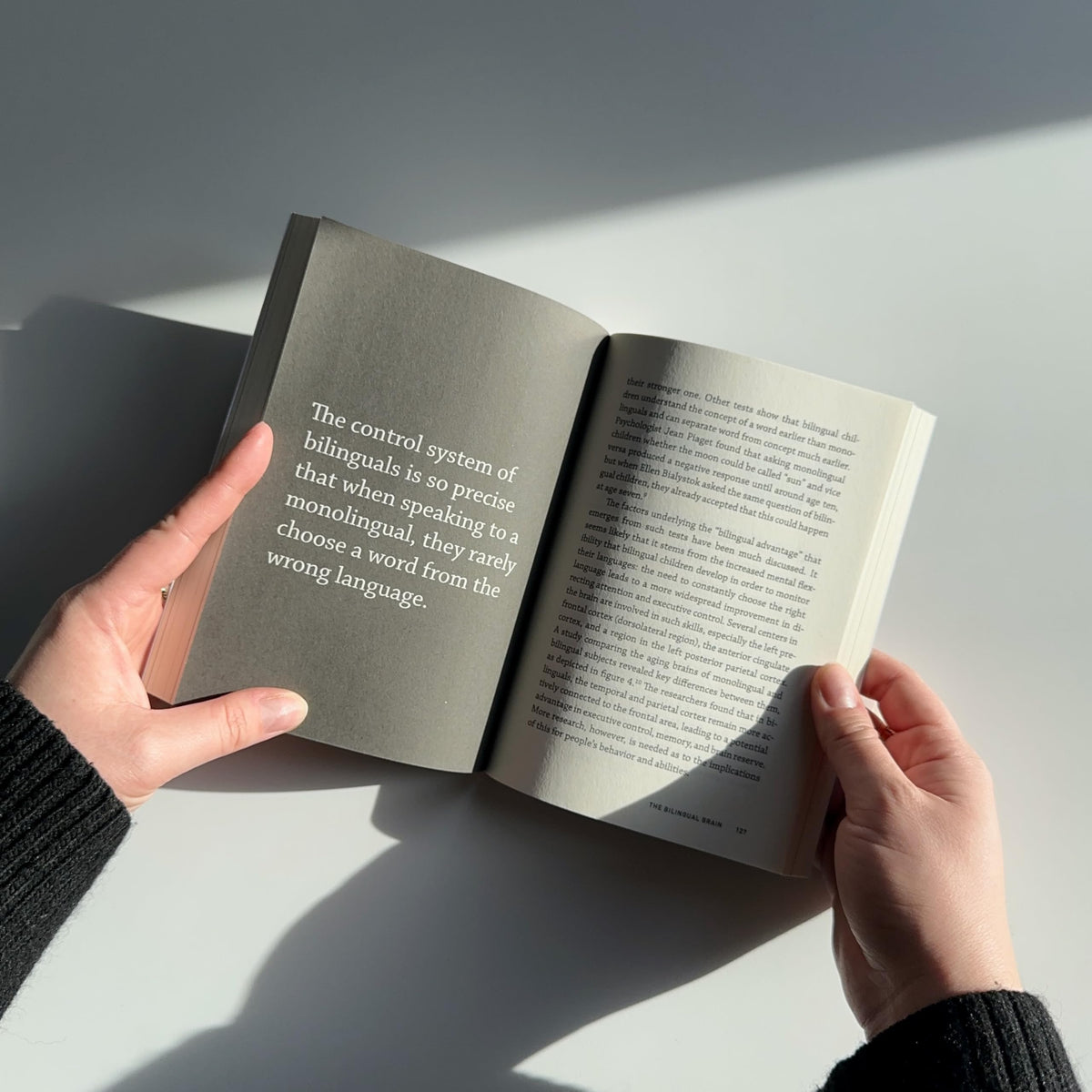 Bilingualism (The MIT Press Essential Knowledge series)