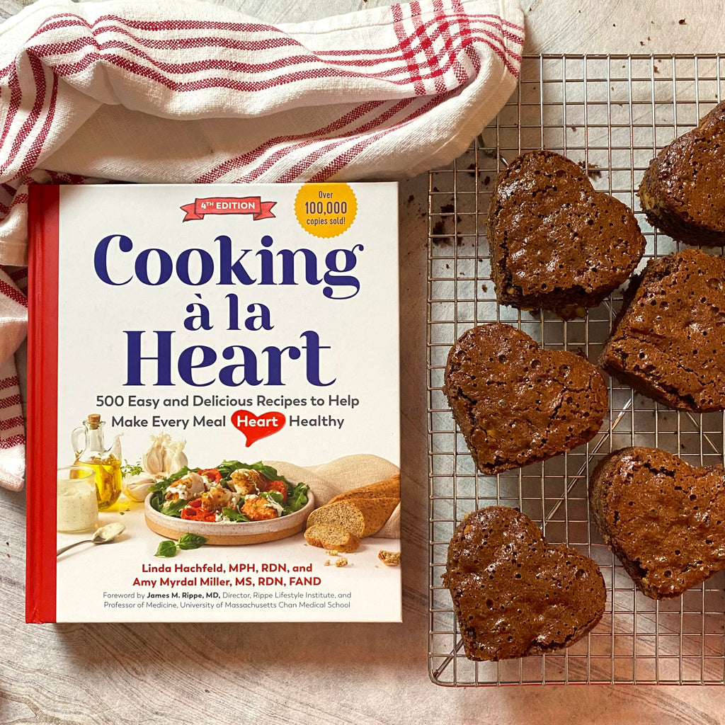 Cooking à la Heart, Fourth Edition: 500 Easy and Delicious DASH and Mediterranean Diet Friendly Recipes for Heart-Conscious, Healthy Meals